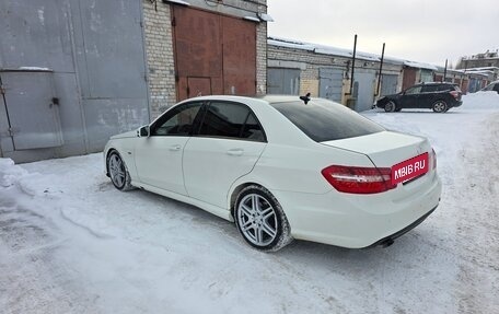 Mercedes-Benz E-Класс, 2010 год, 1 320 000 рублей, 5 фотография