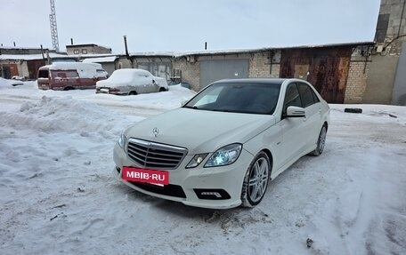 Mercedes-Benz E-Класс, 2010 год, 1 320 000 рублей, 3 фотография