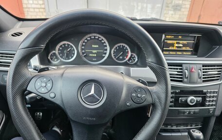 Mercedes-Benz E-Класс, 2010 год, 1 320 000 рублей, 14 фотография