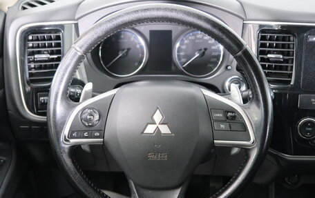 Mitsubishi Outlander III рестайлинг 3, 2012 год, 1 499 000 рублей, 13 фотография