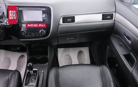 Mitsubishi Outlander III рестайлинг 3, 2012 год, 1 499 000 рублей, 20 фотография