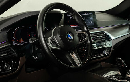 BMW 5 серия, 2019 год, 5 497 000 рублей, 4 фотография