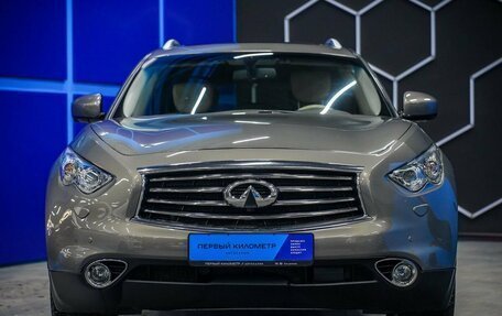 Infiniti QX70, 2016 год, 2 630 000 рублей, 4 фотография