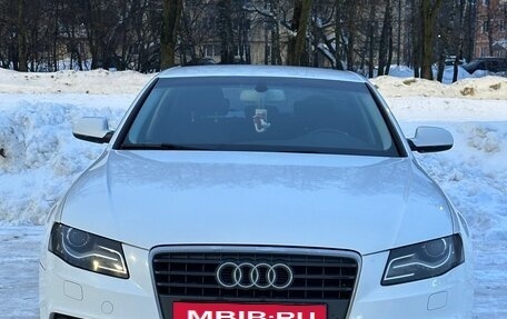 Audi A4, 2010 год, 970 000 рублей, 3 фотография