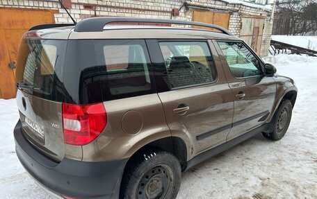 Skoda Yeti I рестайлинг, 2011 год, 949 000 рублей, 4 фотография