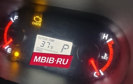 Pontiac Vibe II, 2008 год, 450 000 рублей, 4 фотография