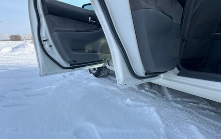 Mazda Atenza II, 2003 год, 370 000 рублей, 23 фотография