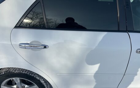 Mazda Atenza II, 2003 год, 370 000 рублей, 36 фотография