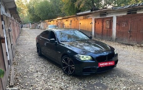 BMW 5 серия, 2014 год, 1 850 000 рублей, 2 фотография