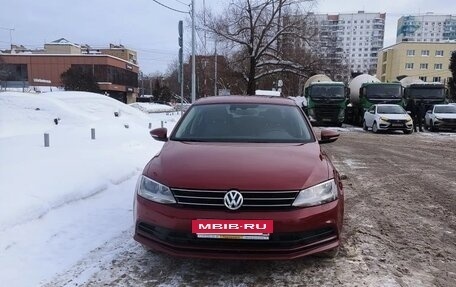 Volkswagen Jetta VI, 2016 год, 1 350 000 рублей, 4 фотография