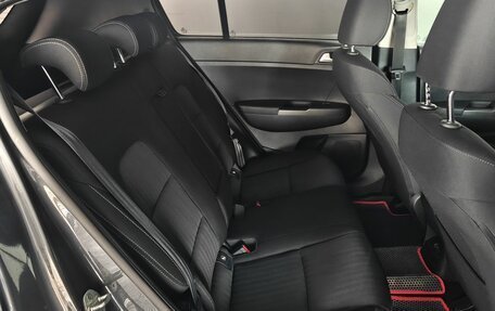 KIA Sportage IV рестайлинг, 2018 год, 2 099 000 рублей, 16 фотография