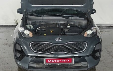KIA Sportage IV рестайлинг, 2018 год, 2 099 000 рублей, 9 фотография