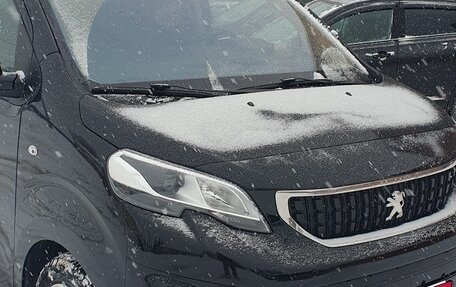 Peugeot Traveller I, 2020 год, 4 200 000 рублей, 14 фотография