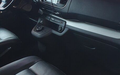 Peugeot Traveller I, 2020 год, 4 200 000 рублей, 38 фотография