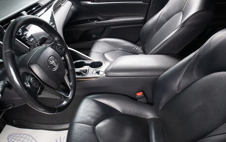 Toyota Camry, 2020 год, 3 199 000 рублей, 19 фотография