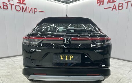 Honda Vezel, 2023 год, 2 030 000 рублей, 4 фотография