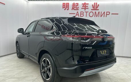 Honda Vezel, 2023 год, 2 030 000 рублей, 6 фотография