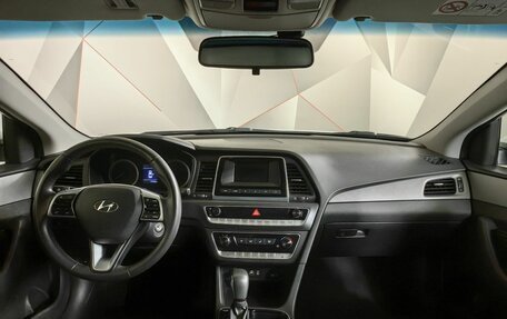 Hyundai Sonata VII, 2019 год, 1 655 000 рублей, 14 фотография