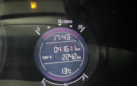 Honda Vezel, 2022 год, 1 550 000 рублей, 15 фотография