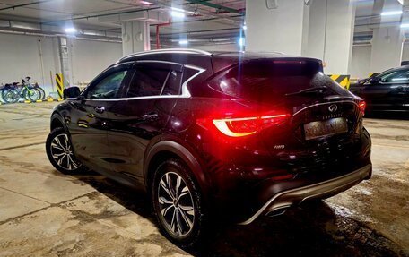 Infiniti QX30, 2017 год, 2 450 000 рублей, 7 фотография
