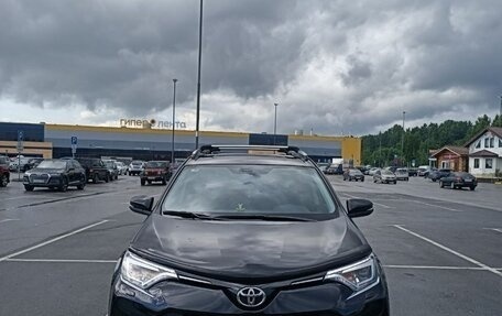 Toyota RAV4, 2018 год, 2 900 000 рублей, 3 фотография