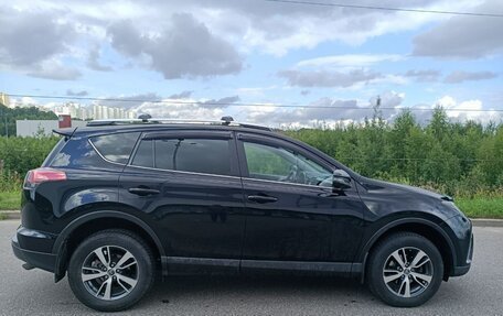 Toyota RAV4, 2018 год, 2 900 000 рублей, 5 фотография
