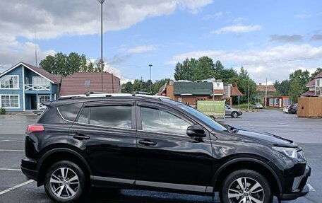 Toyota RAV4, 2018 год, 2 900 000 рублей, 8 фотография