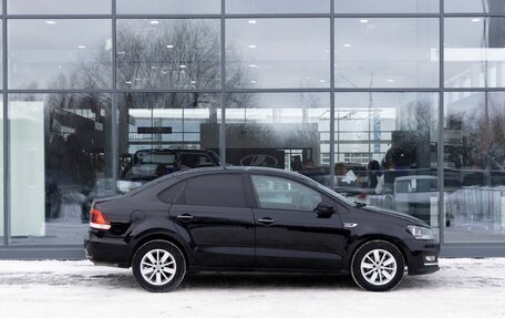 Volkswagen Polo VI (EU Market), 2017 год, 1 000 000 рублей, 8 фотография