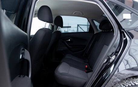 Volkswagen Polo VI (EU Market), 2017 год, 1 000 000 рублей, 14 фотография