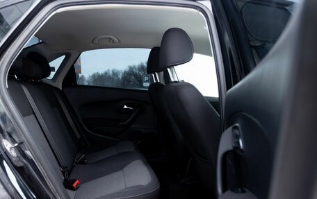 Volkswagen Polo VI (EU Market), 2017 год, 1 000 000 рублей, 13 фотография