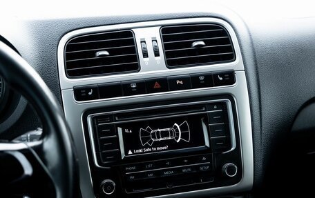 Volkswagen Polo VI (EU Market), 2017 год, 1 000 000 рублей, 18 фотография