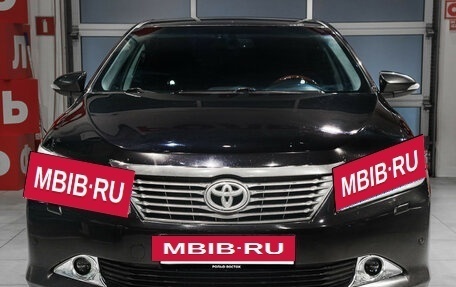 Toyota Camry, 2013 год, 1 490 000 рублей, 2 фотография