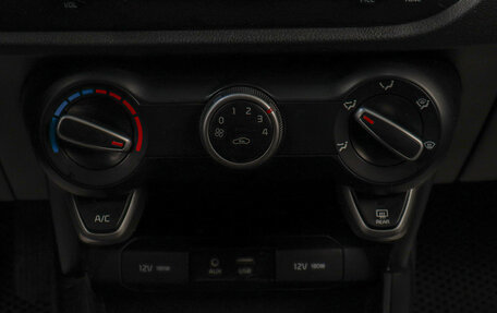 KIA Rio IV, 2019 год, 1 519 000 рублей, 15 фотография