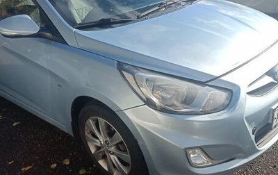 Hyundai Solaris II рестайлинг, 2012 год, 780 000 рублей, 1 фотография