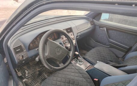 Mercedes-Benz C-Класс, 1997 год, 190 000 рублей, 4 фотография