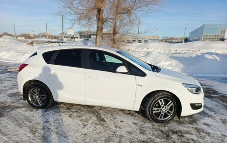 Opel Astra J, 2013 год, 750 000 рублей, 4 фотография