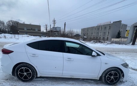 Hyundai Elantra VI рестайлинг, 2018 год, 1 170 000 рублей, 4 фотография