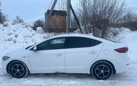 Hyundai Elantra VI рестайлинг, 2018 год, 1 170 000 рублей, 3 фотография