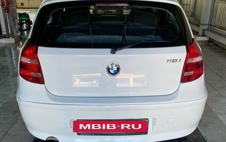 BMW 1 серия, 2011 год, 800 000 рублей, 13 фотография