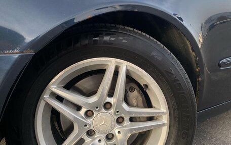 Mercedes-Benz E-Класс, 2003 год, 600 000 рублей, 2 фотография