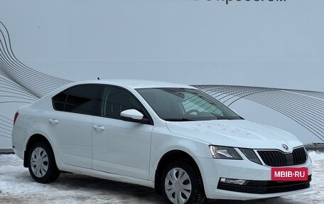 Skoda Octavia, 2018 год, 1 600 000 рублей, 5 фотография