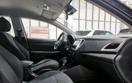 Hyundai Solaris II рестайлинг, 2019 год, 1 640 000 рублей, 13 фотография