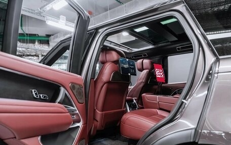 Land Rover Range Rover IV рестайлинг, 2025 год, 26 500 000 рублей, 18 фотография