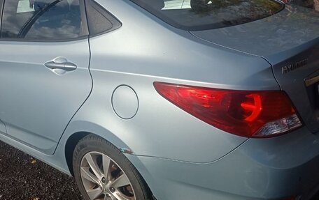 Hyundai Solaris II рестайлинг, 2012 год, 780 000 рублей, 3 фотография