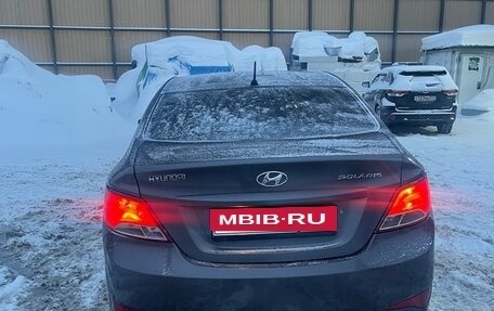 Hyundai Solaris II рестайлинг, 2015 год, 945 000 рублей, 5 фотография