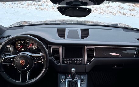 Porsche Macan I рестайлинг, 2014 год, 2 345 000 рублей, 15 фотография