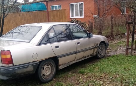 Opel Omega A, 1989 год, 150 000 рублей, 5 фотография