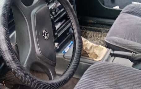 Opel Omega A, 1989 год, 150 000 рублей, 3 фотография