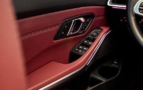 BMW 3 серия, 2023 год, 3 400 000 рублей, 13 фотография