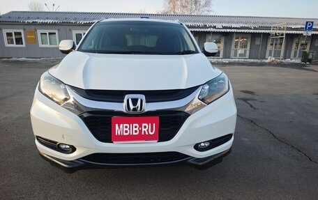 Honda Vezel, 2015 год, 1 620 000 рублей, 1 фотография